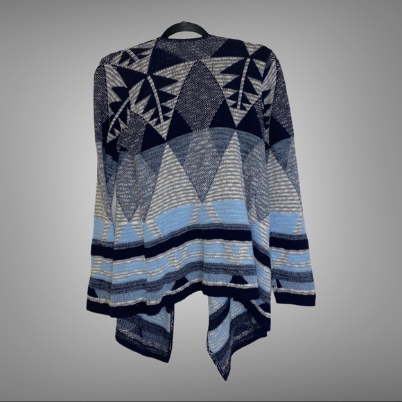 Closet Space Sweater - Picture 2 of 5